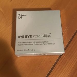 IT Cosmetics Bye Bye Pores Blush, Sweet Cheeks.